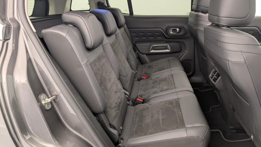 CITROEN C5 Aircross Hybride Rechargeable 225 e-EAT8 Shine - ref: 1-362072 - Photo 10