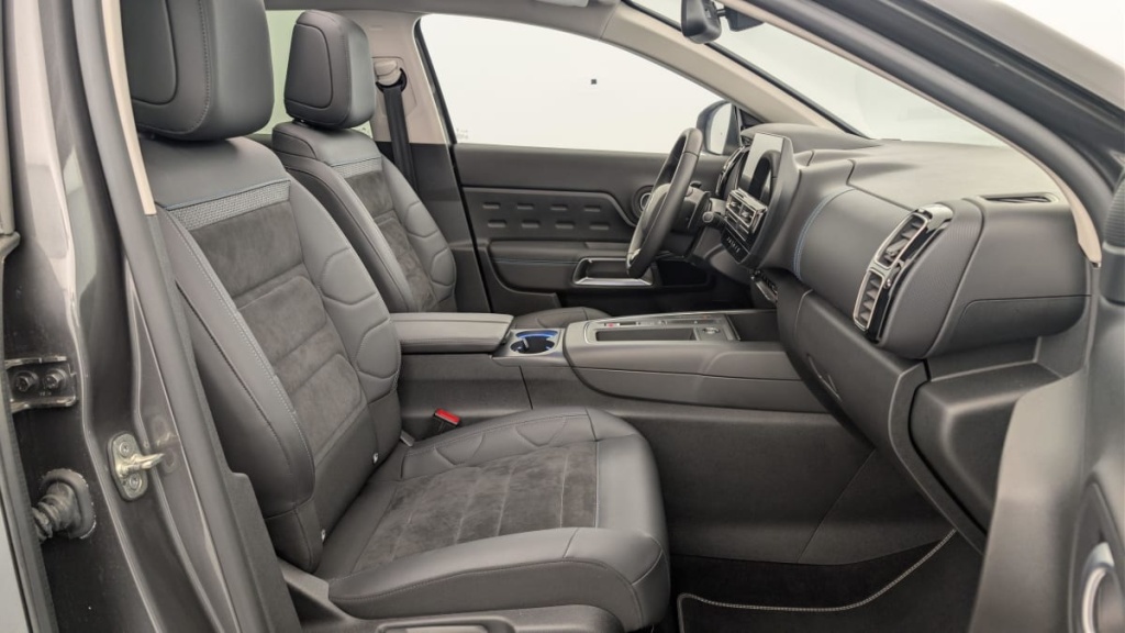 CITROEN C5 Aircross Hybride Rechargeable 225 e-EAT8 Shine - ref: 1-362072 - Photo 9