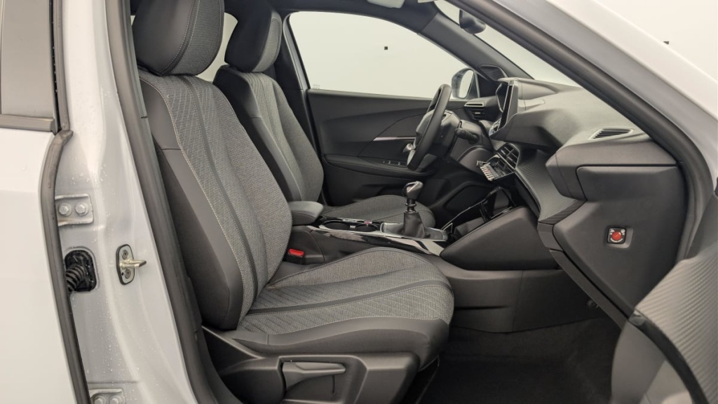 PEUGEOT 2008 100 S S BVM6 Allure - ref: 1-362179 - Photo 9