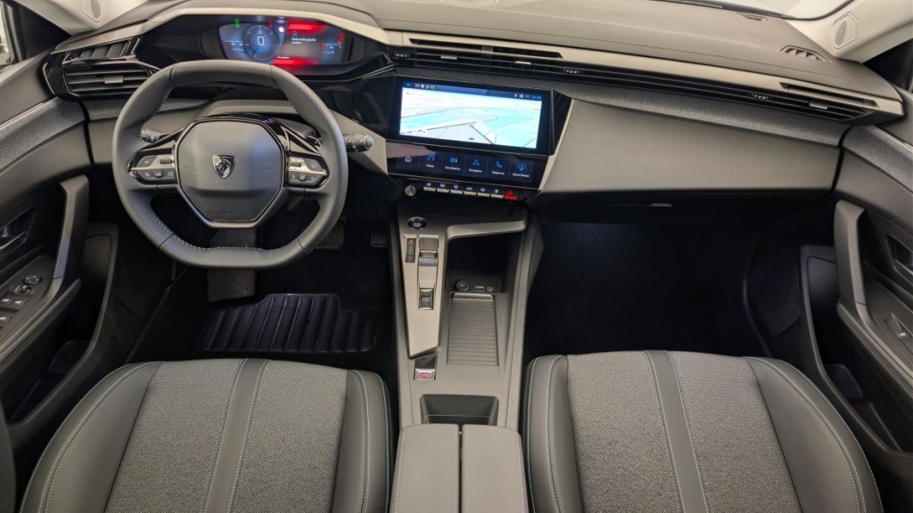 PEUGEOT 308 Hybrid 145 e-DCS6 Allure - ref: 1-362507 - Photo 13