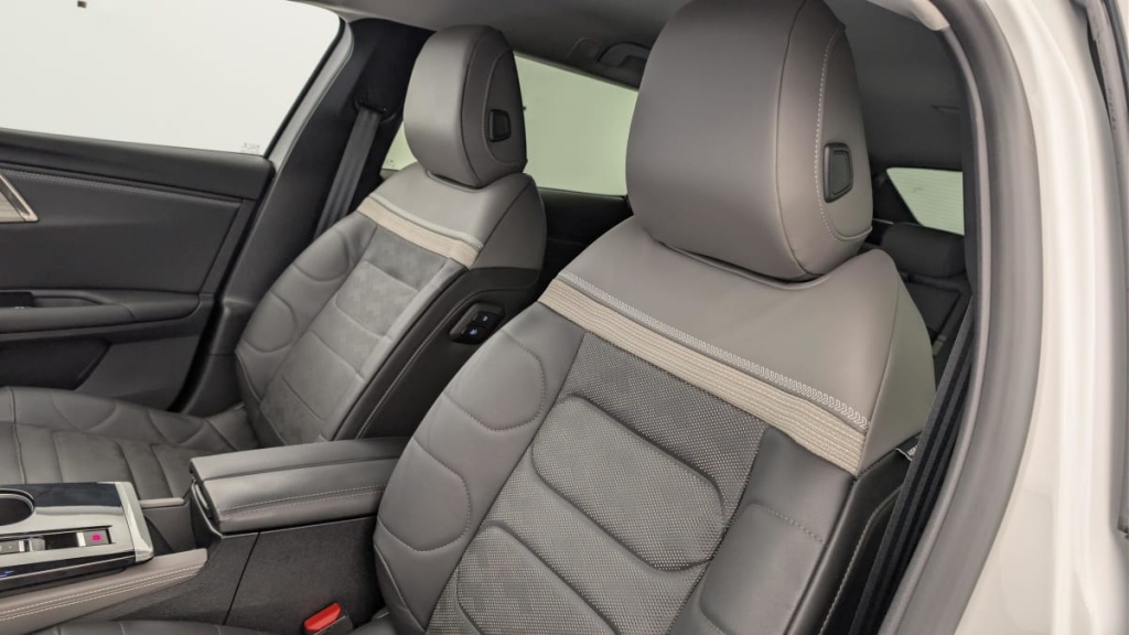 CITROEN C5 X PureTech 130 S S EAT8 Shine - ref: 1-362630 - Photo 16