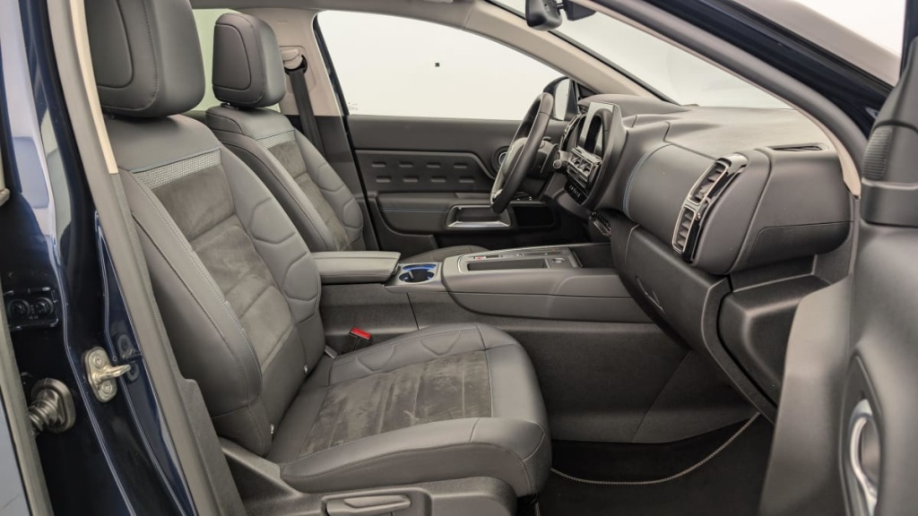 CITROEN C5 Aircross Hybride Rechargeable 225 e-EAT8 Shine - ref: 1-362732 - Photo 9