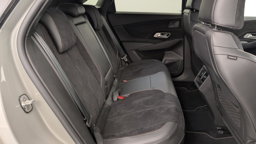 DS DS7 Hybride Rechargeable E-Tense 300 EAT8 4x4 Performance Line + - ref: 1-362741 - Photo 10