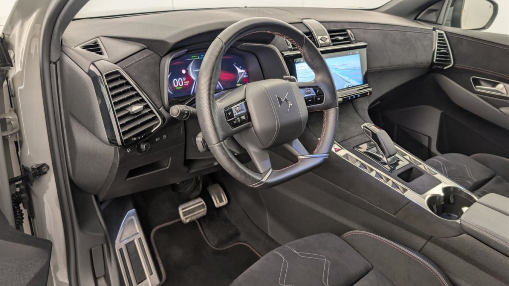 DS DS7 Hybride Rechargeable E-Tense 300 EAT8 4x4 Performance Line + - ref: 1-362741 - Photo 15