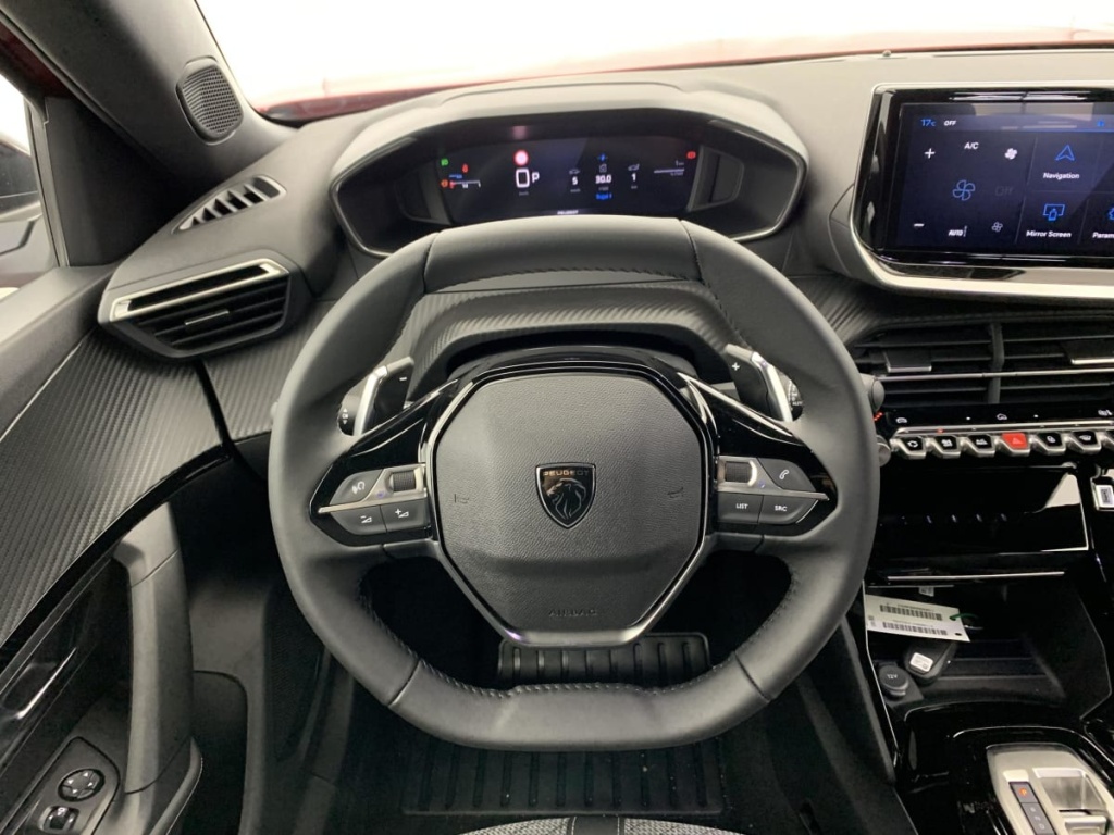 PEUGEOT 2008 Hybrid 145 e-DCS6 Allure - ref: 1-363301 - Photo 14