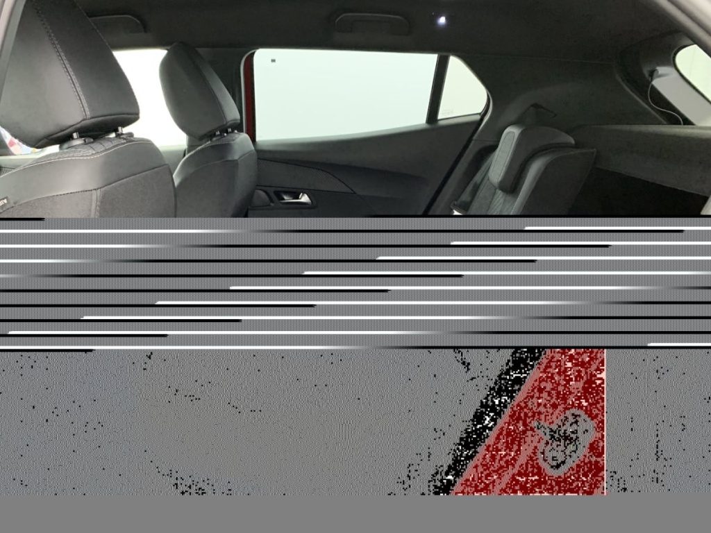 PEUGEOT 2008 Hybrid 145 e-DCS6 Allure - ref: 1-363304 - Photo 12