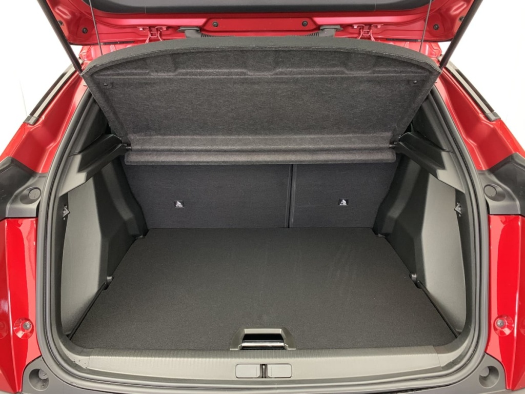 PEUGEOT 2008 Hybrid 145 e-DCS6 Allure - ref: 1-363308 - Photo 11