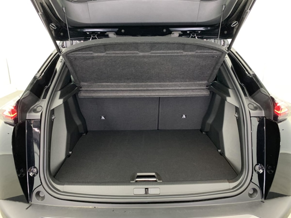 PEUGEOT 2008 Hybrid 145 e-DCS6 Allure - ref: 1-363309 - Photo 11