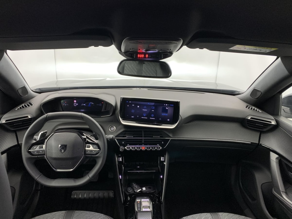 PEUGEOT 2008 Hybrid 145 e-DCS6 Allure - ref: 1-363319 - Photo 13