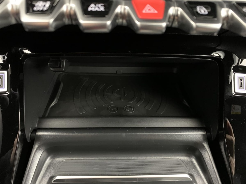 PEUGEOT 2008 Hybrid 145 e-DCS6 Allure - ref: 1-363319 - Photo 20