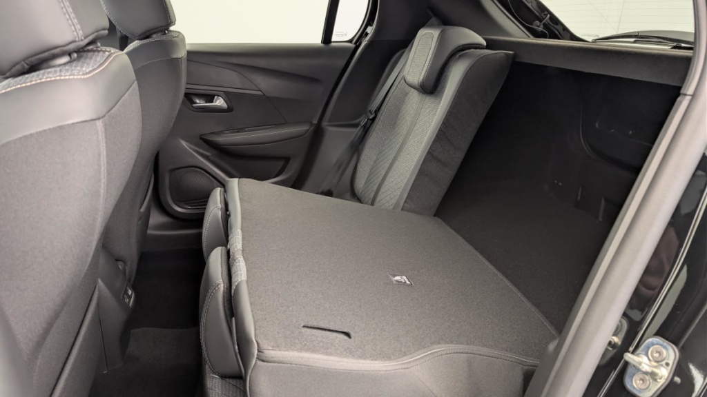 PEUGEOT 208 Hybrid 110 e-DCS6 Allure - ref: 1-363334 - Photo 12