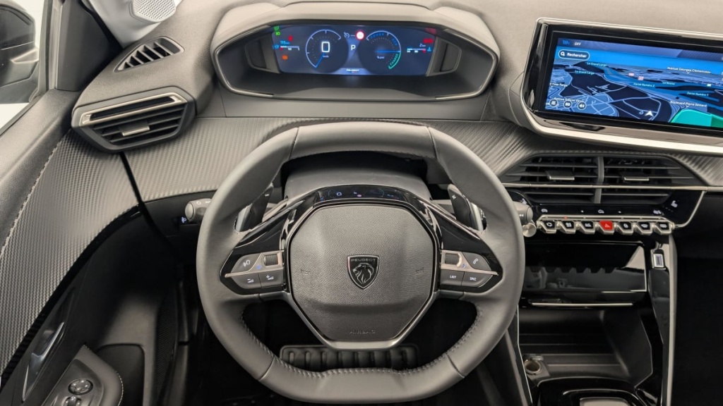 PEUGEOT 208 Hybrid 110 e-DCS6 Allure - ref: 1-363334 - Photo 14