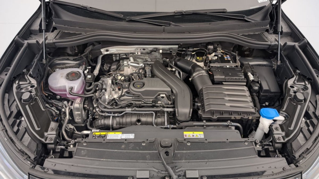 VOLKSWAGEN Tiguan 1.5 eTSI 150CV DSG7 LIFE PLUS - ref: 1-363413 - Photo 20