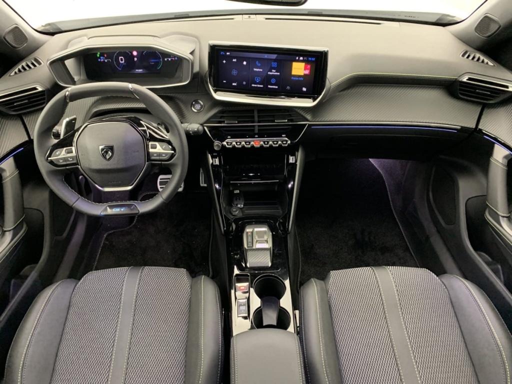 PEUGEOT 2008 Hybrid 145 e-DCS6 GT - ref: 1-363531 - Photo 12