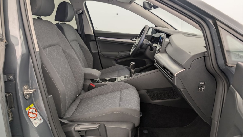 VOLKSWAGEN Golf SW 2.0 TDI SCR 115 BVM6 LIFE - ref: 1-363657 - Photo 9