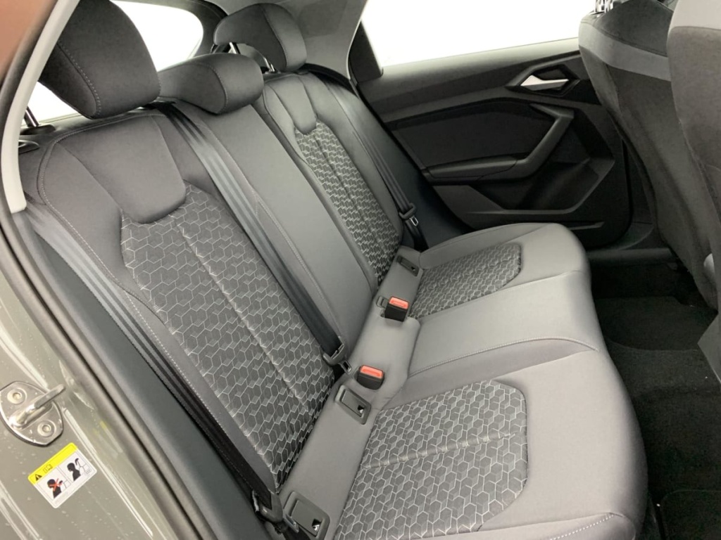 AUDI A1 Sportback 30 TFSI 116 ch S tronic 7 Design - ref: 1-363751 - Photo 19