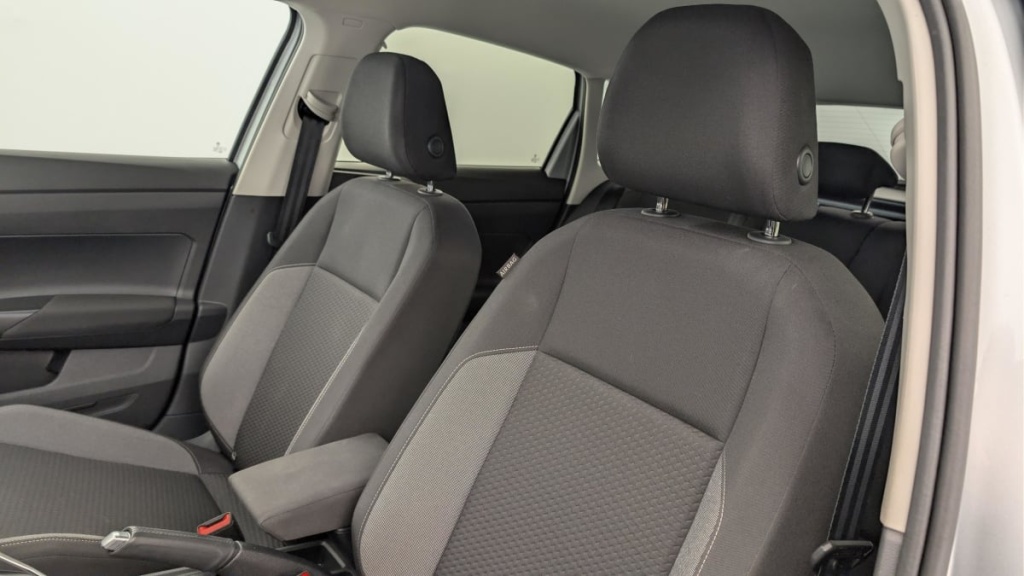 VOLKSWAGEN Taigo 1.0 TSI 116 DSG7 VW Edition - ref: 1-364263 - Photo 16