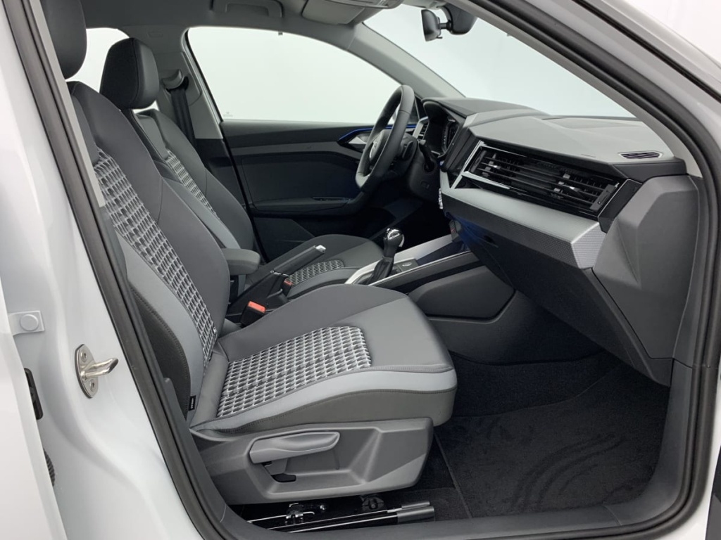 AUDI A1 Sportback 30 TFSI 116 ch S tronic 7 Design - ref: 1-364478 - Photo 9