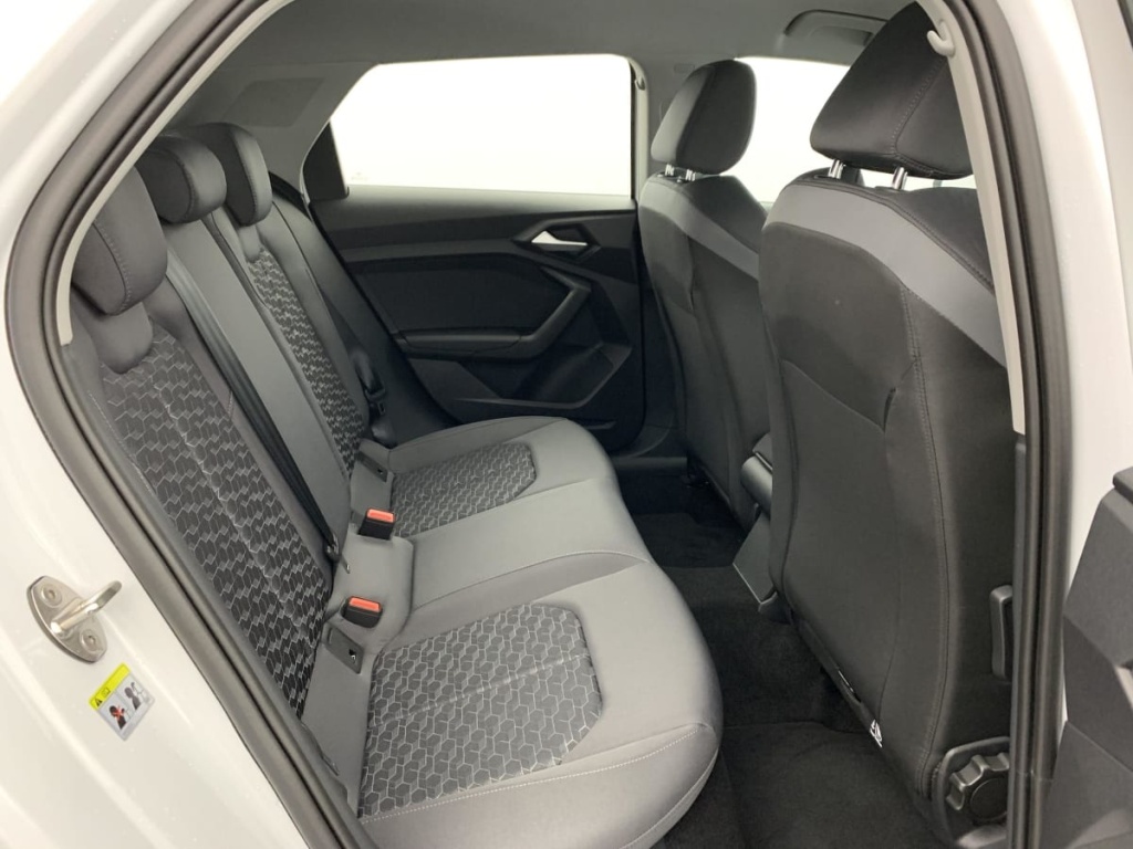 AUDI A1 Sportback 30 TFSI 116 ch S tronic 7 Design - ref: 1-364480 - Photo 10