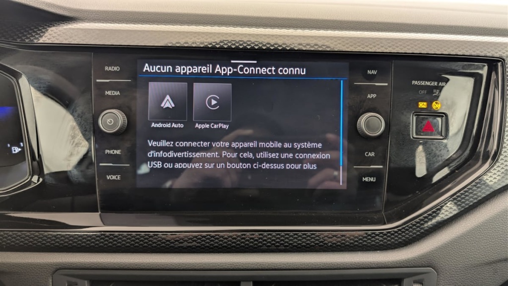 VOLKSWAGEN Polo 1.0 TSI 95 S S BVM5 Life - ref: 1-364682 - Photo 18