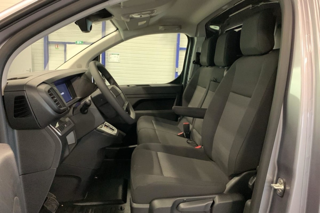 CITROEN Jumpy XL BLUEHDI 145 S S EAT8 - ref: 1-364945 - Photo 9