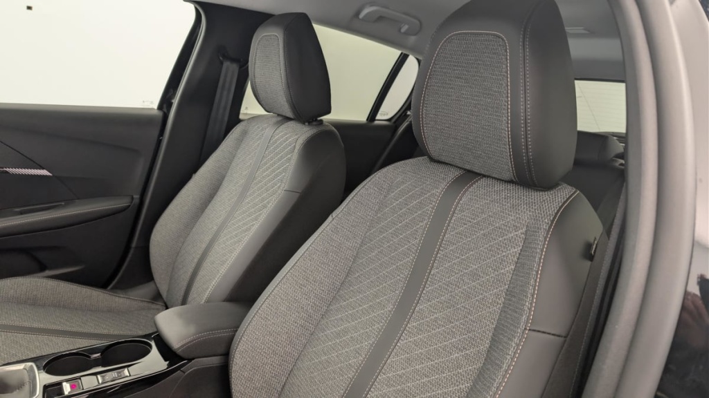 PEUGEOT 208 100 S S BVM6 Allure - ref: 1-365027 - Photo 16