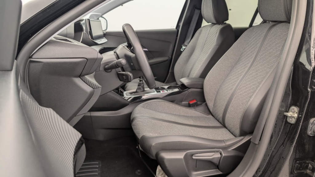 PEUGEOT 208 100 S S BVM6 Allure - ref: 1-365032 - Photo 16