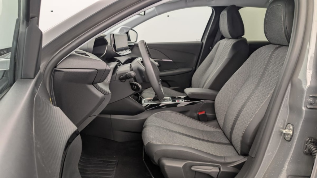 PEUGEOT 208 100 S S BVM6 Allure - ref: 1-365046 - Photo 16