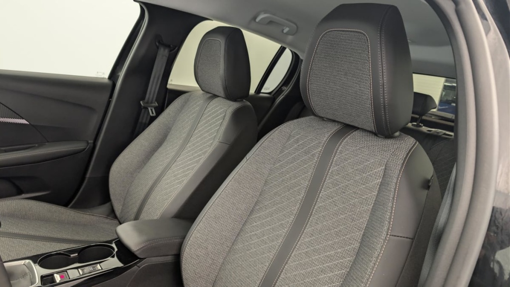 PEUGEOT 208 100 S S BVM6 Allure - ref: 1-365050 - Photo 16