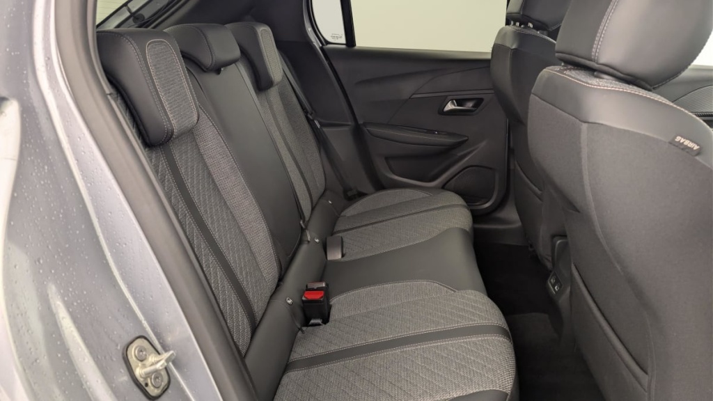 PEUGEOT 208 100 S S BVM6 Allure - ref: 1-365052 - Photo 10