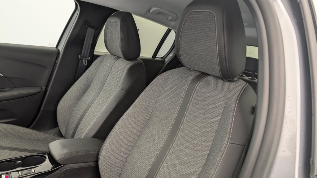 PEUGEOT 208 100 S S BVM6 Allure - ref: 1-365052 - Photo 16