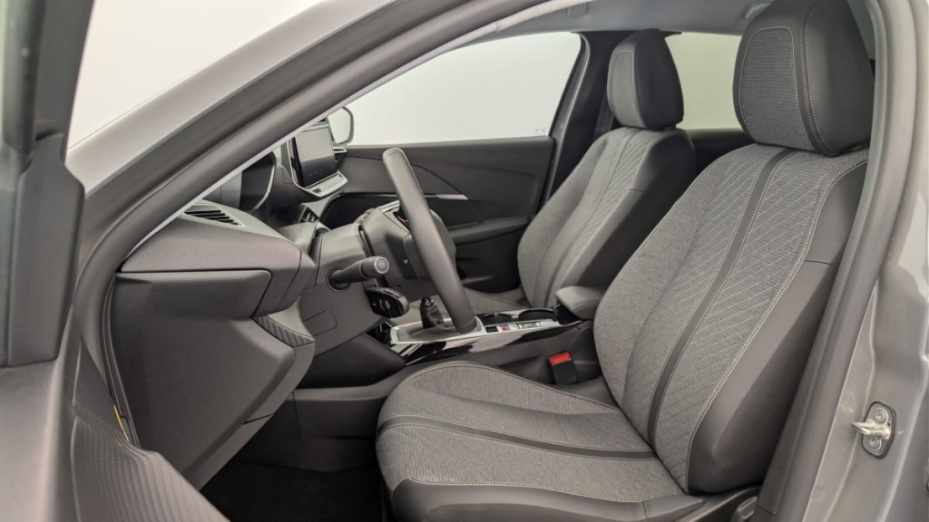 PEUGEOT 208 PureTech 100 S S BVM6 Allure - ref: 1-365062 - Photo 16