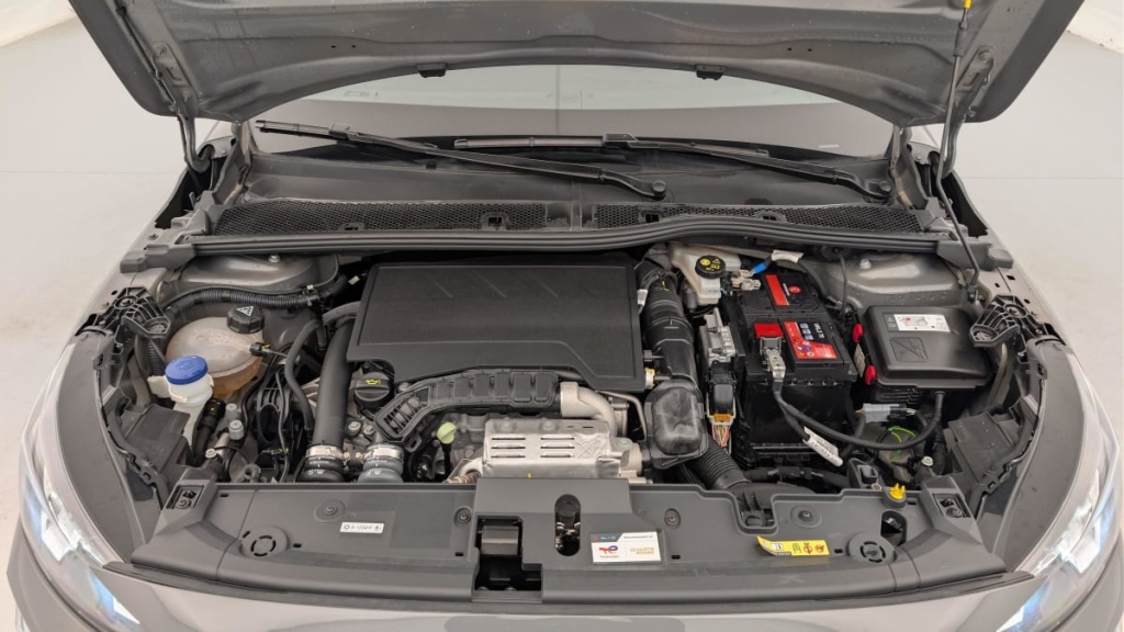 PEUGEOT 208 PureTech 100 S S BVM6 Allure - ref: 1-365062 - Photo 19