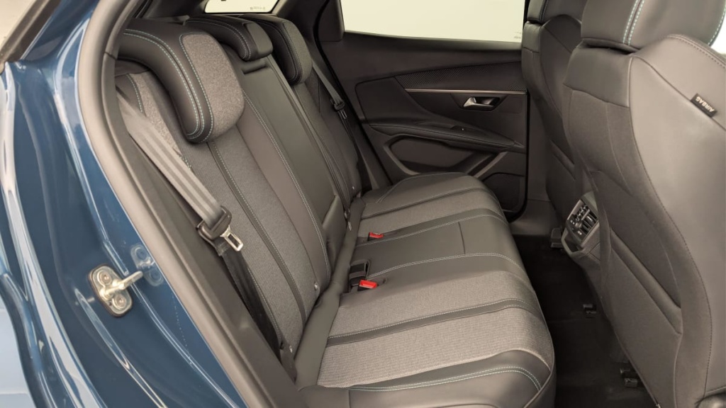 PEUGEOT 3008 Hybrid 180 e-EAT8 Allure Pack - ref: 1-365078 - Photo 10