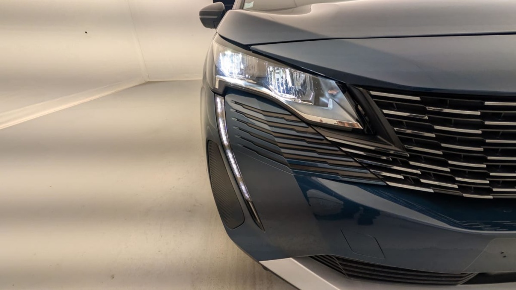 PEUGEOT 3008 Hybrid 180 e-EAT8 Allure Pack - ref: 1-365079 - Photo 15