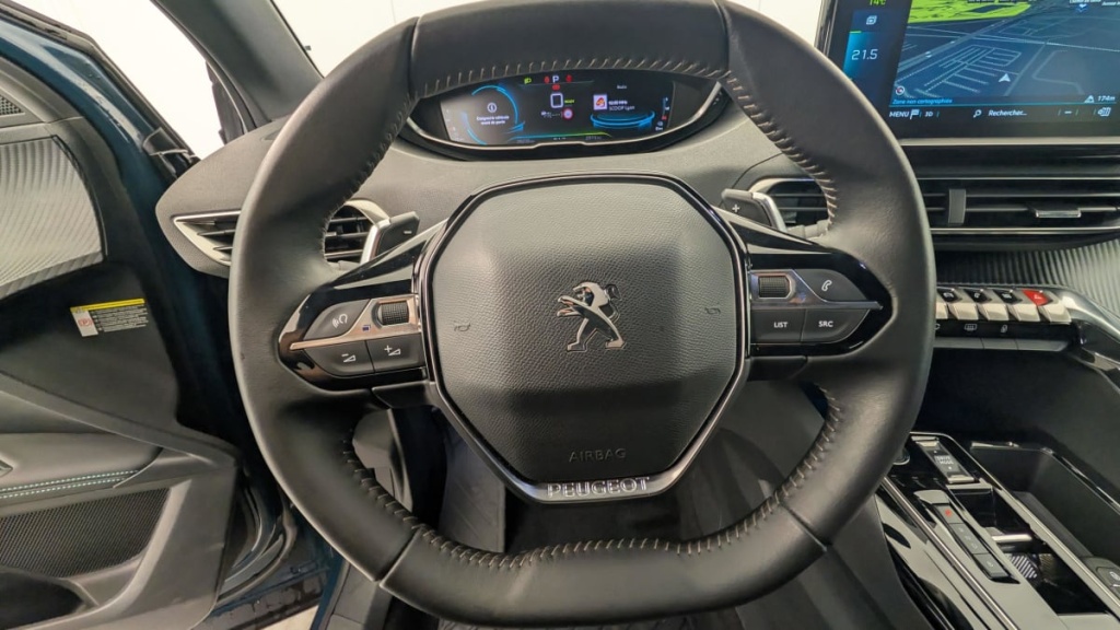 PEUGEOT 3008 Hybrid 180 e-EAT8 Allure Pack - ref: 1-365081 - Photo 19