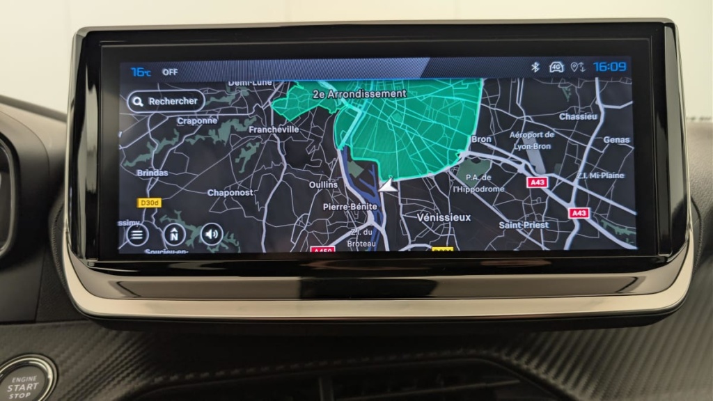 PEUGEOT 2008 100 S S BVM6 Allure - ref: 1-365099 - Photo 17