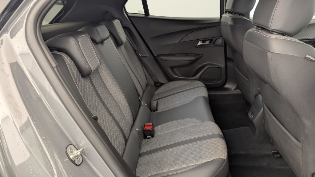 PEUGEOT 2008 100 S S BVM6 Allure - ref: 1-365101 - Photo 10