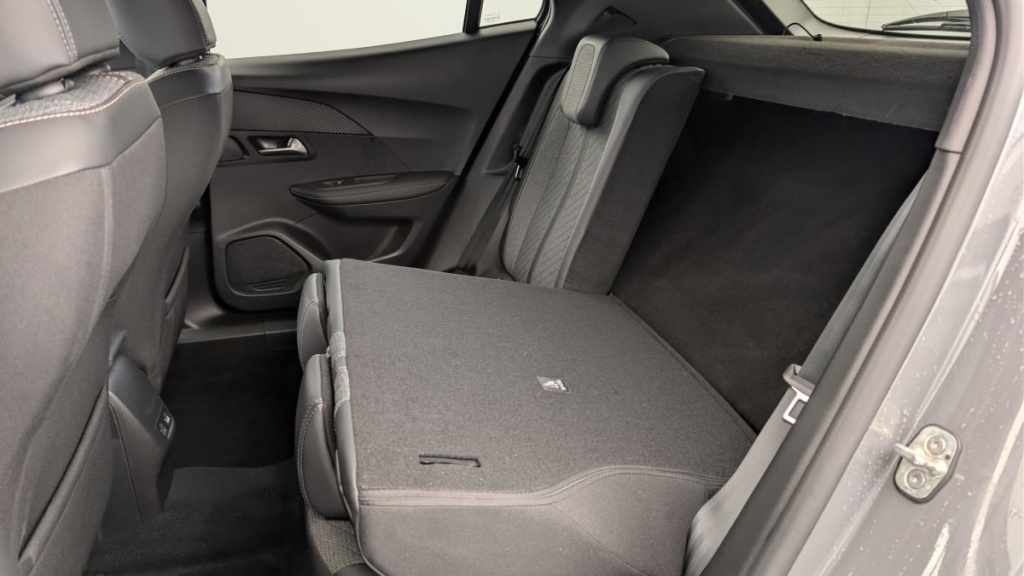 PEUGEOT 2008 100 S S BVM6 Allure - ref: 1-365101 - Photo 12