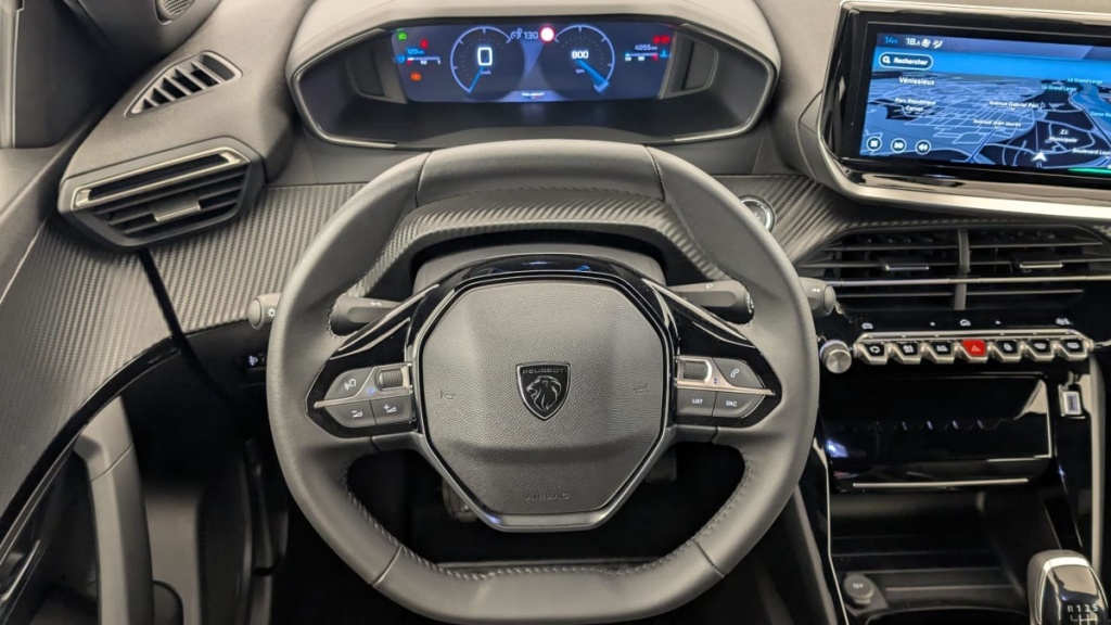 PEUGEOT 2008 100 S S BVM6 Allure - ref: 1-365101 - Photo 14