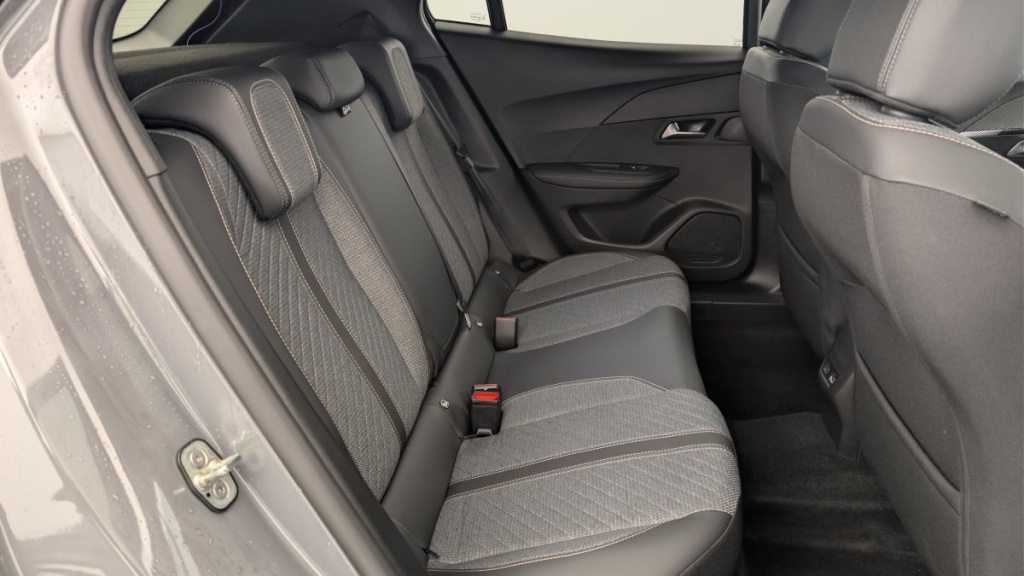 PEUGEOT 2008 100 S S BVM6 Allure - ref: 1-365102 - Photo 10