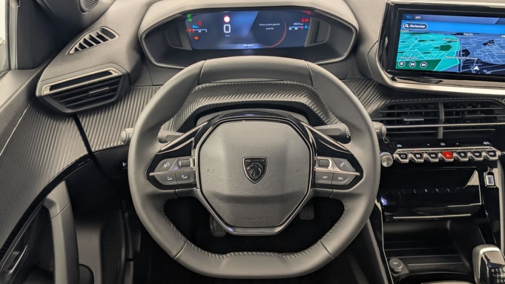 PEUGEOT 2008 100 S S BVM6 Allure - ref: 1-365102 - Photo 14