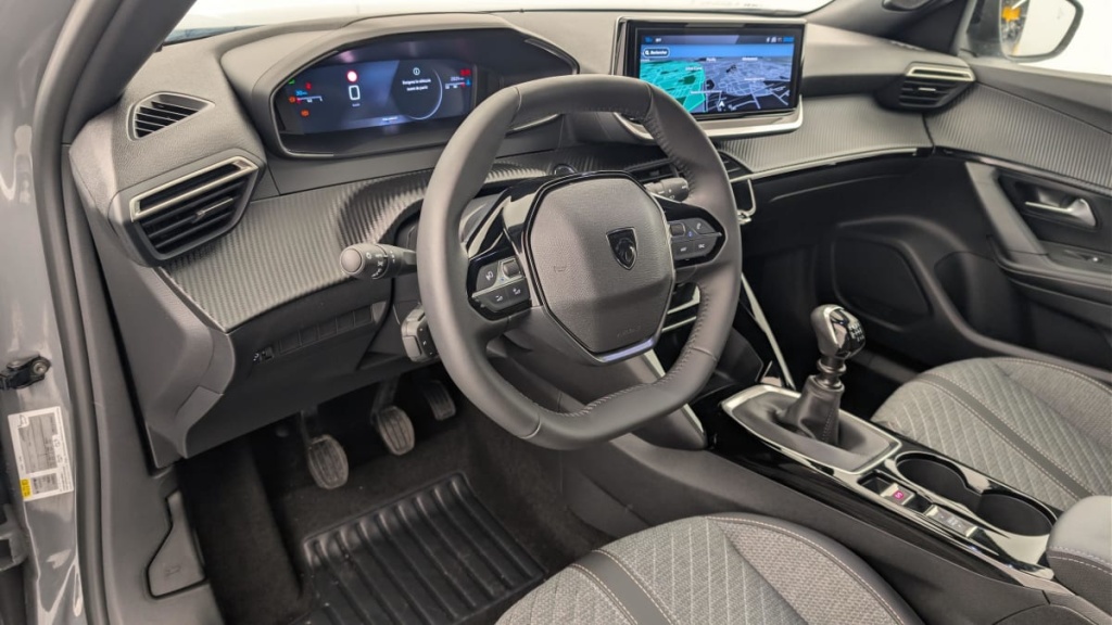 PEUGEOT 2008 100 S S BVM6 Allure - ref: 1-365102 - Photo 15