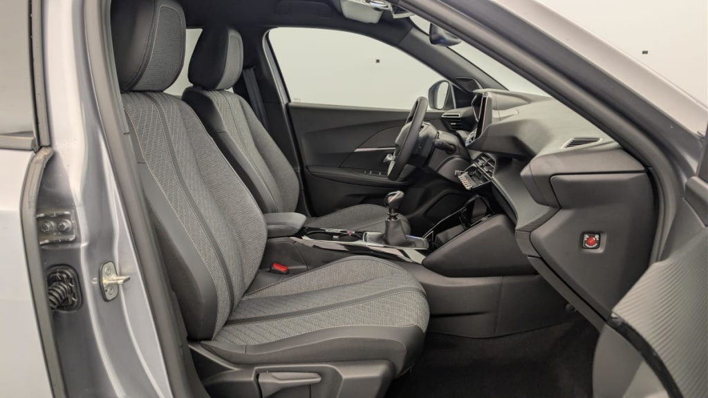 PEUGEOT 2008 100 S S BVM6 Allure - ref: 1-365120 - Photo 9