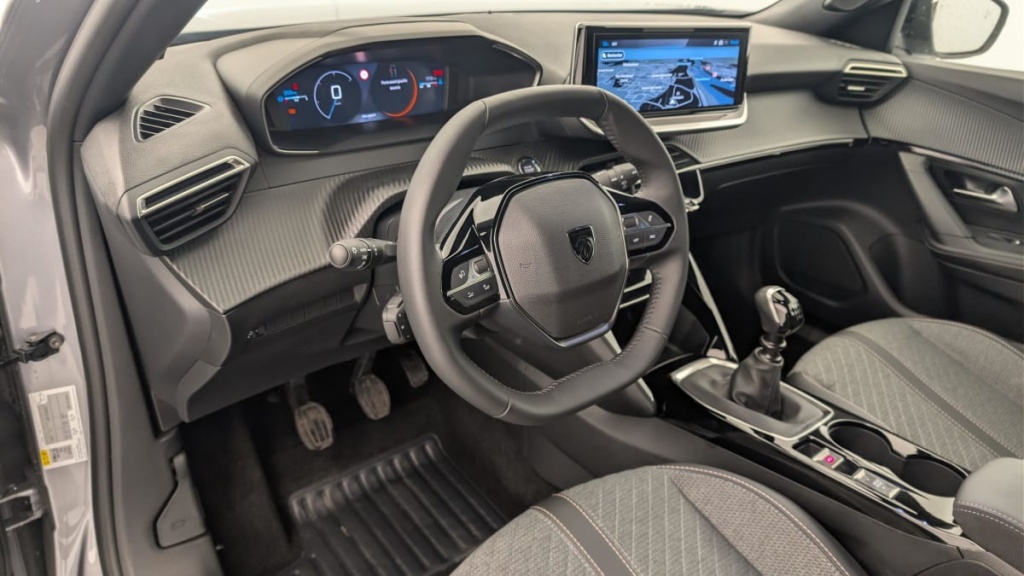 PEUGEOT 2008 100 S S BVM6 Allure - ref: 1-365122 - Photo 15