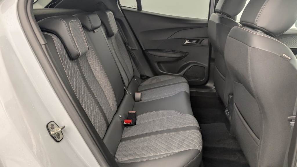 PEUGEOT 2008 100 S S BVM6 Allure - ref: 1-365128 - Photo 10