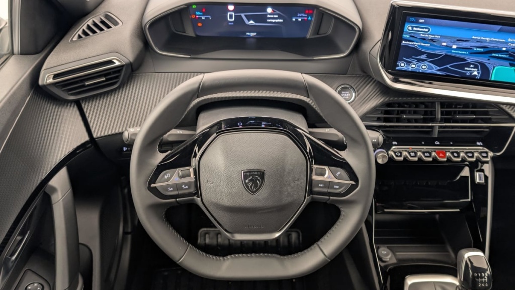 PEUGEOT 2008 100 S S BVM6 Allure - ref: 1-365143 - Photo 14