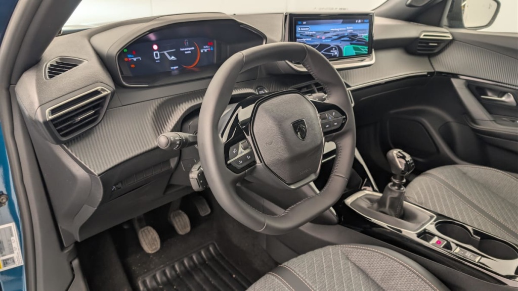 PEUGEOT 2008 100 S S BVM6 Allure - ref: 1-365143 - Photo 15