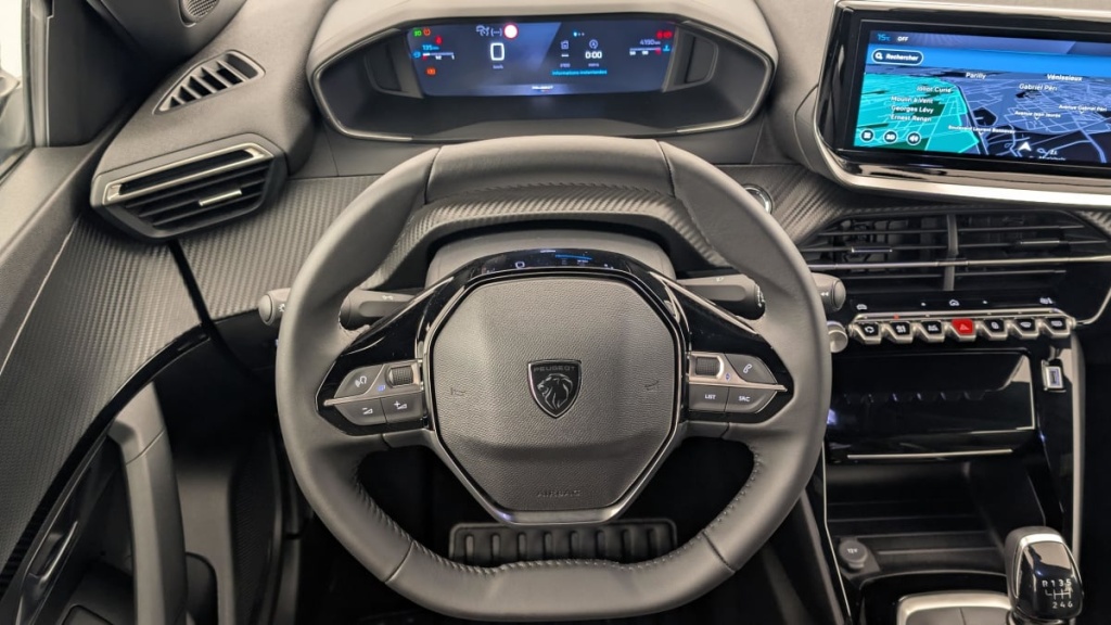 PEUGEOT 2008 100 S S BVM6 Allure - ref: 1-365144 - Photo 14