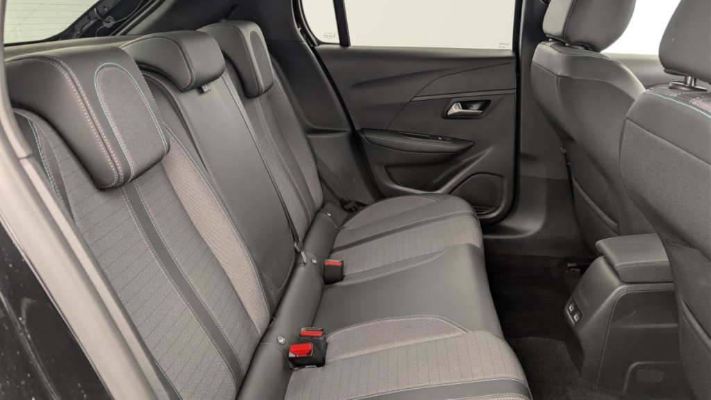 PEUGEOT 208 50 KWH 136CH ALLURE - ref: 1-365150 - Photo 10